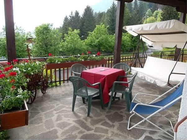 Hotel Residence La Rosa Castione della Presolana Exterior photo
